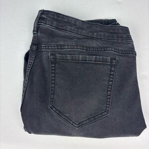 Torrid Feel The FIt Women 22 Tall Jeans Black Gray Skinny Distress Denim Stretch